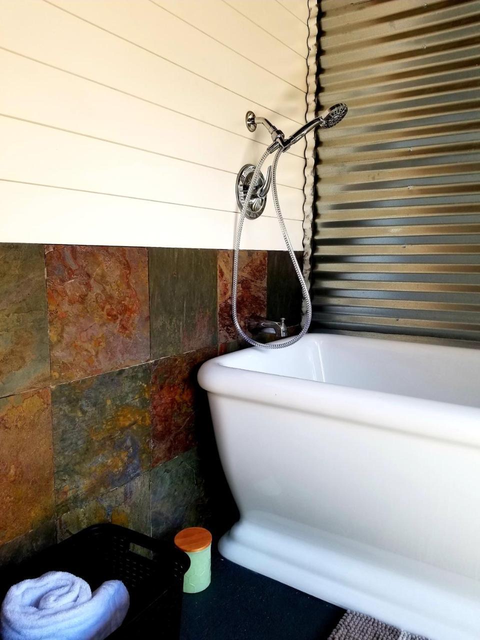 Sacred Mtn River Suites Kernville Esterno foto