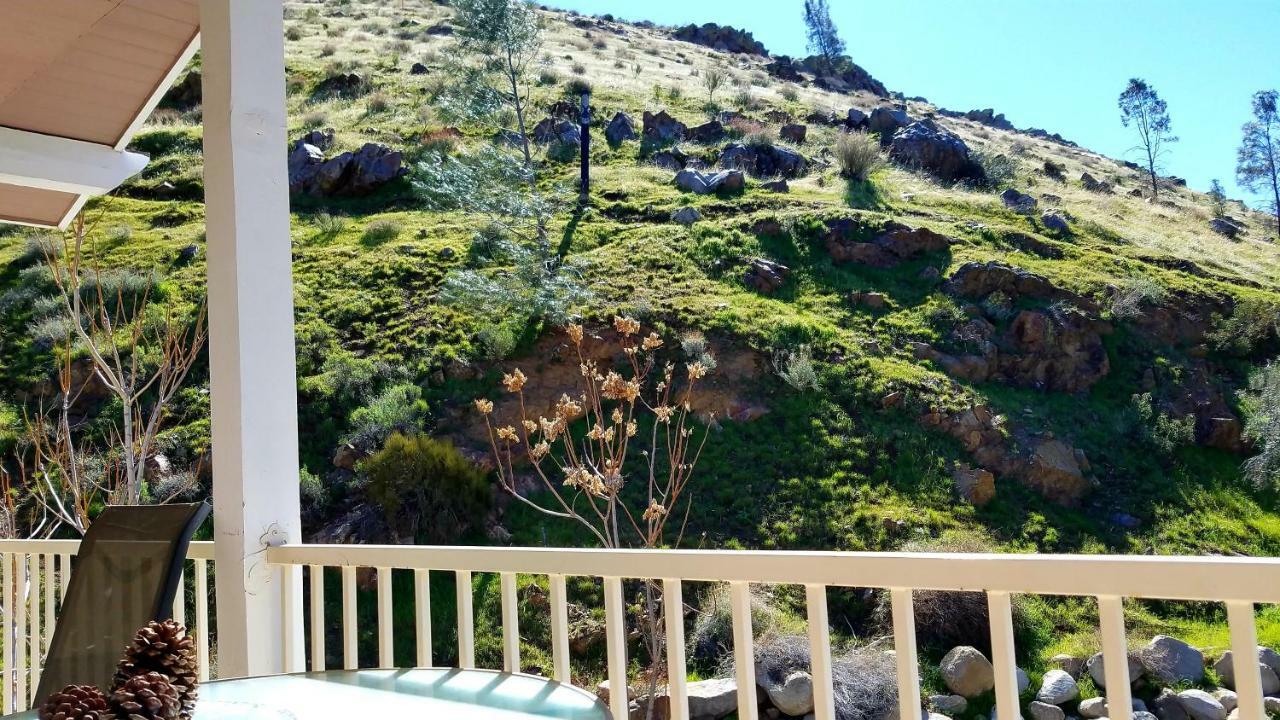 Sacred Mtn River Suites Kernville Esterno foto