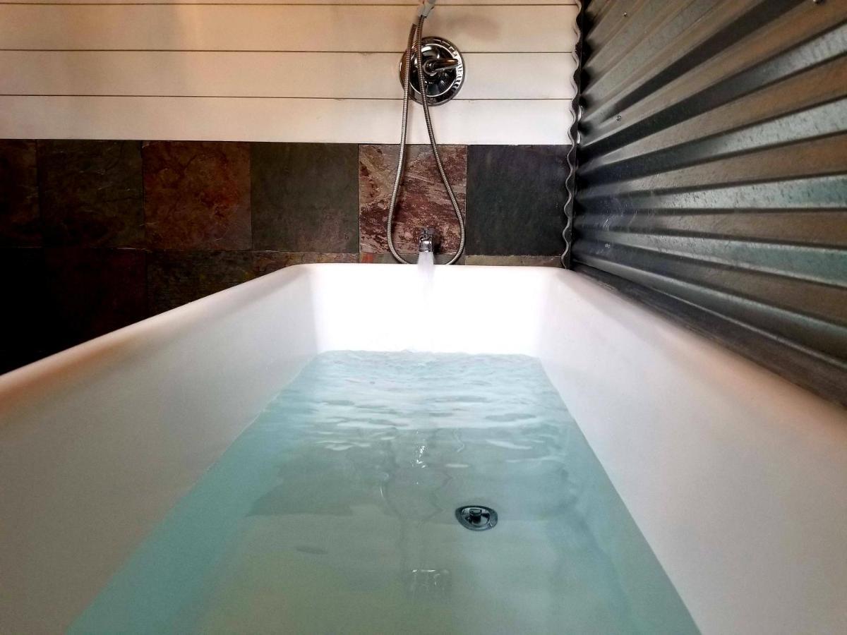 Sacred Mtn River Suites Kernville Esterno foto
